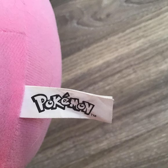 Pokémon Jigglypuff Plush Stuffed Animal - Picture 4 of 4